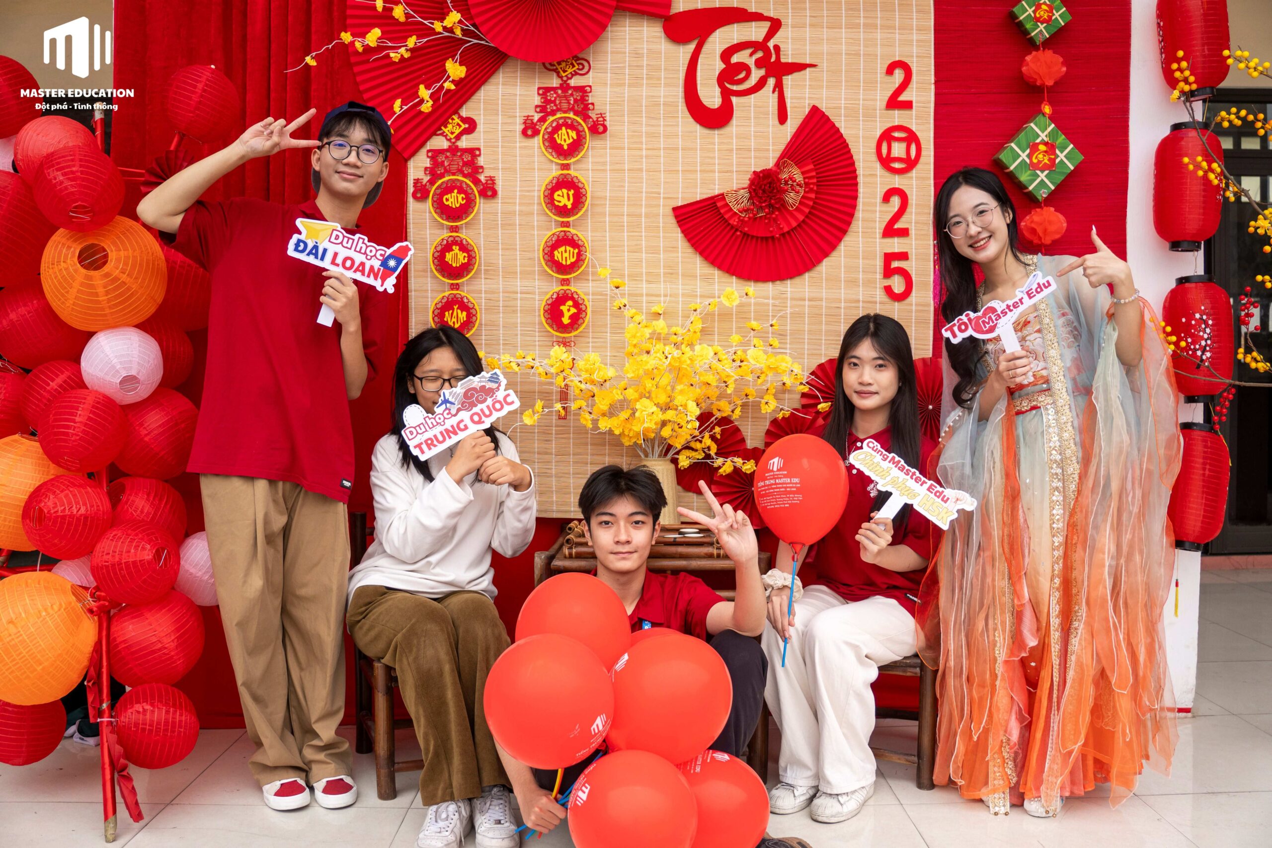 Tết 2025 - THPT Ngô Sĩ Liên