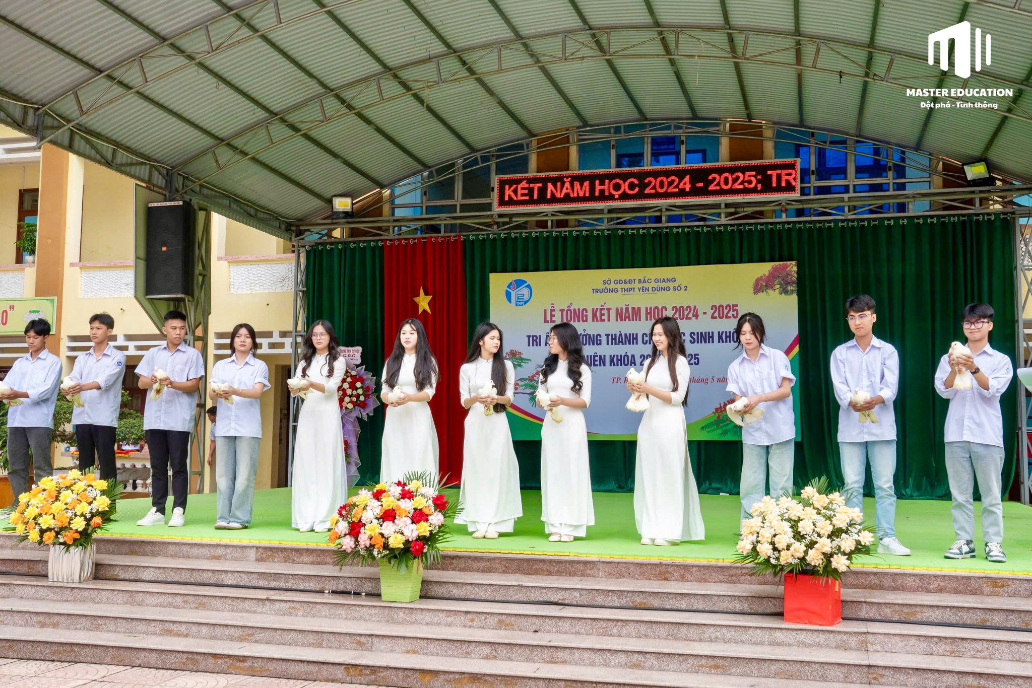 Master Edu trao học bổng khuyến học 