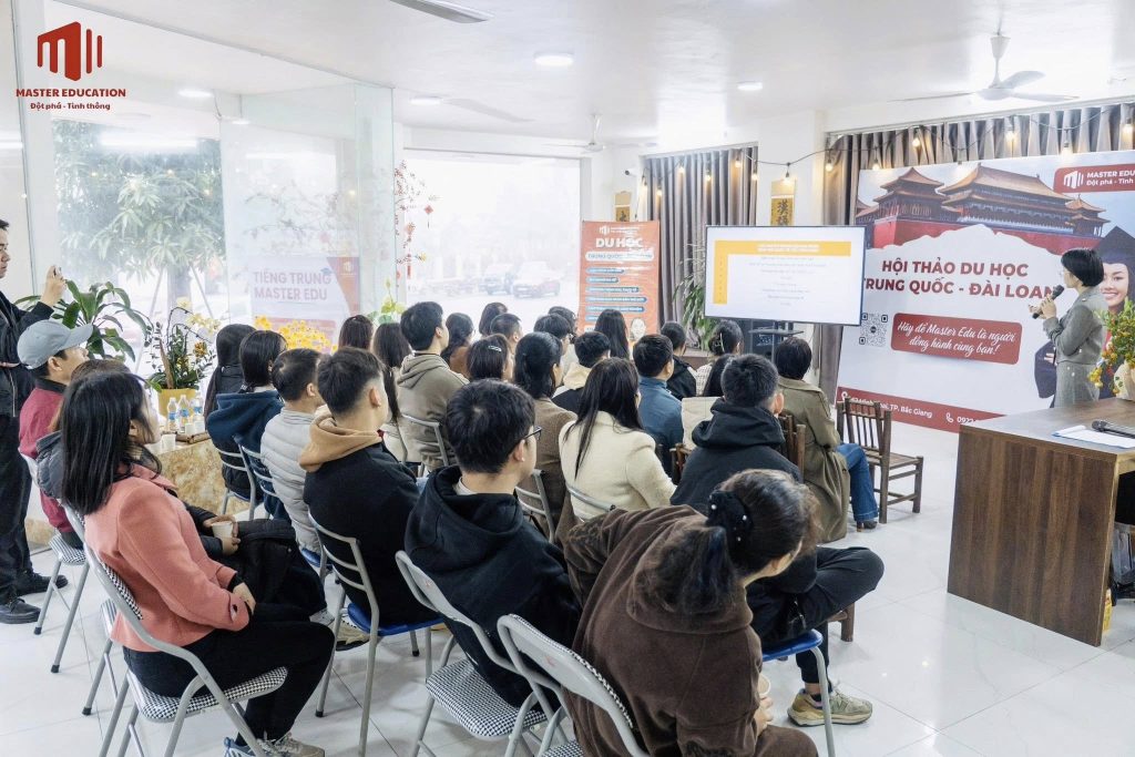 Học sinh tham gia hội thảo du học Đài Loan
