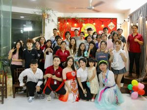 Trung Thu đoàn viên cùng Master Edu