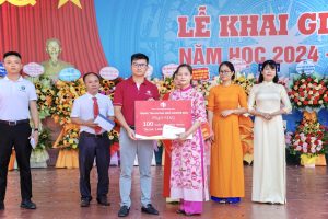 Master Edu tham dự lễ khai giảng THPT Giáp Hải