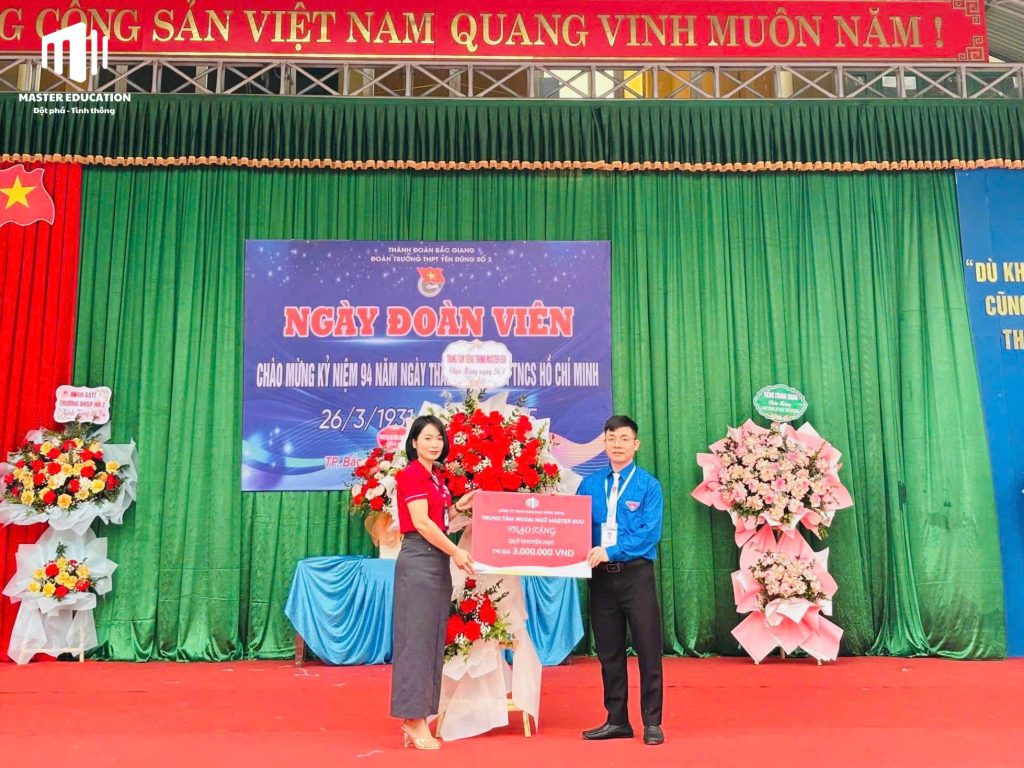 Master Edu tiếp tục hành trình trao tri thức và hỗ trợ học sinh Bắc Giang