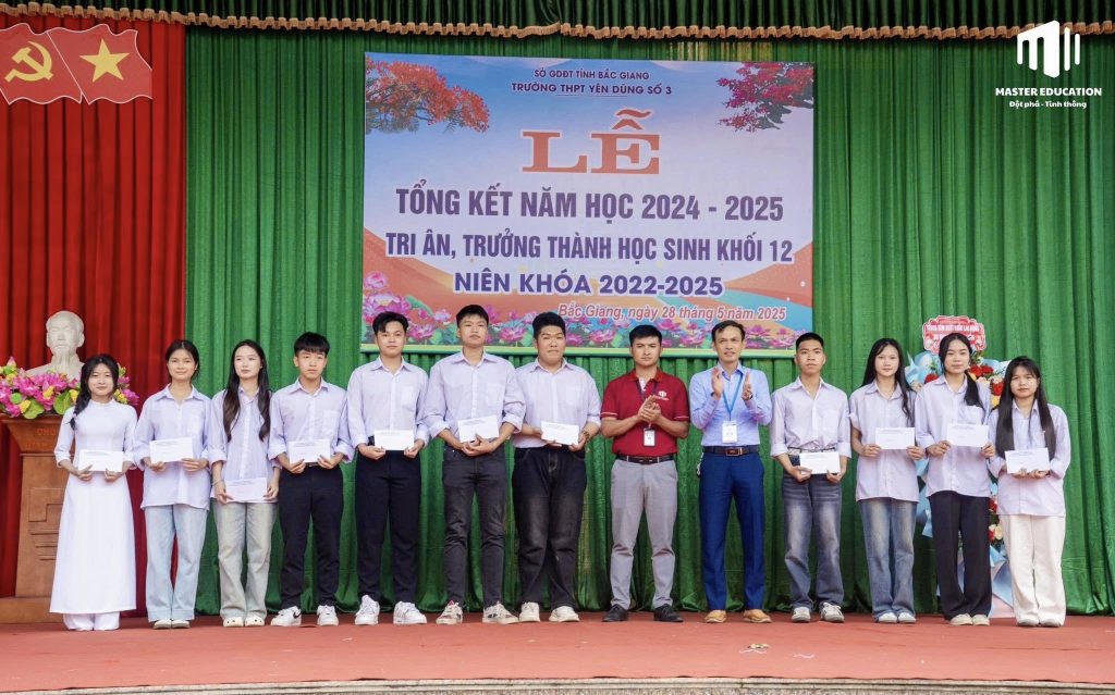 Master Edu trao học bổng tại THPT Yên Dũng 3 - Bắc Giang