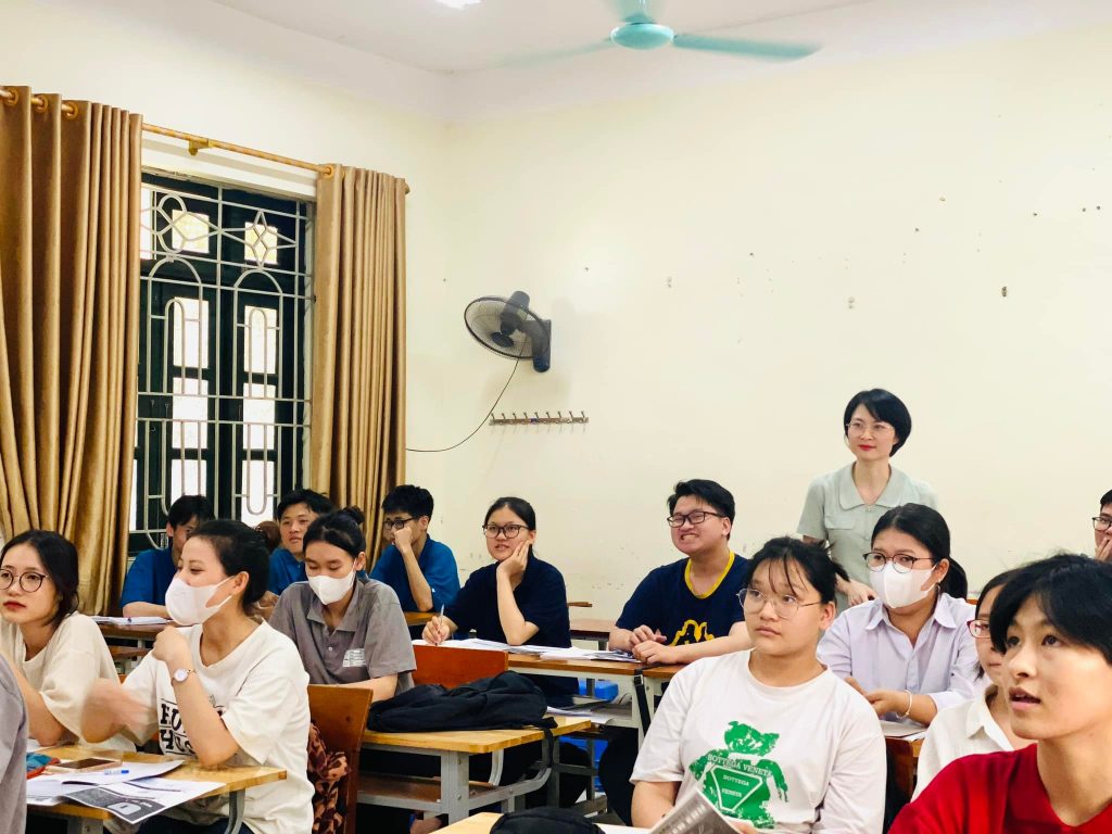 Lớp học tiếng Trung miễn phí Master Edu tại THPT Thái Thuận