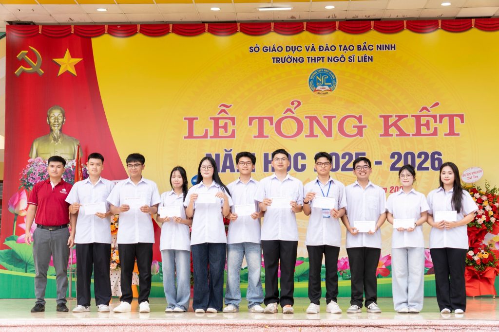 Master Edu đồng hành lễ bế giảng năm học 2025 2026