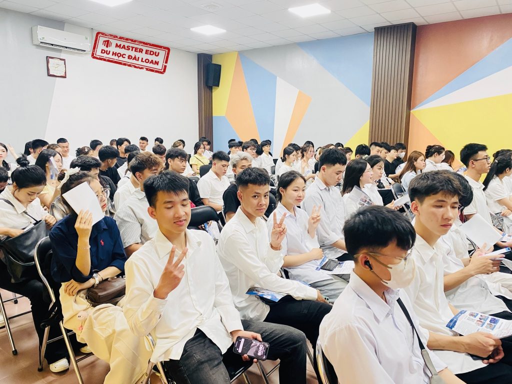 Học viên Master Edu tại hội thảo du học Đài Loan