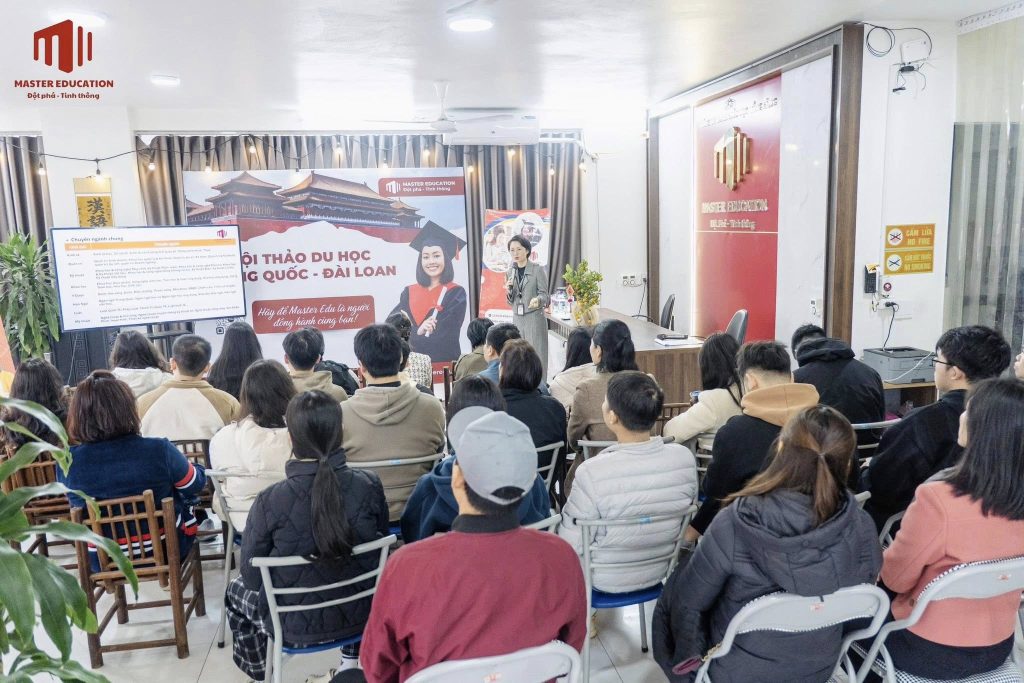 Học sinh và phụ huynh tham gia Hội thảo Du học Trung Quốc – Đài Loan 2026 do Master Edu tổ chức.
